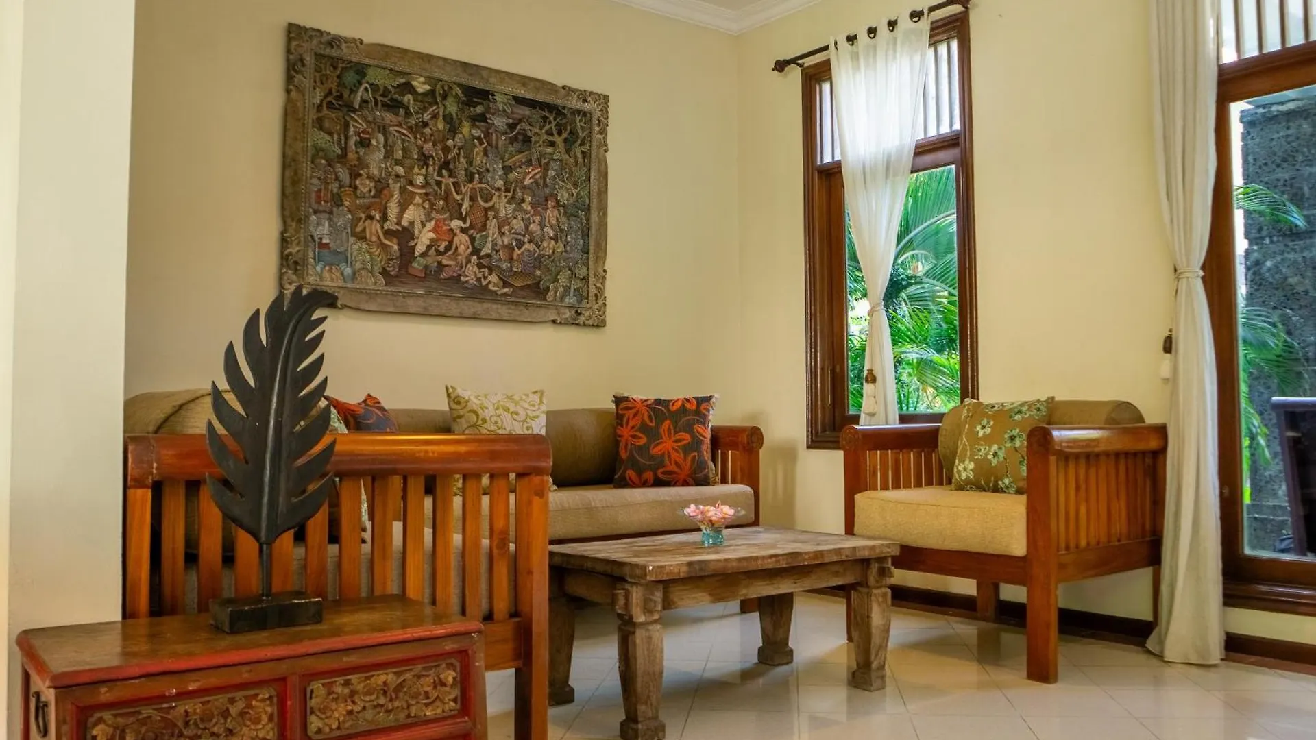 Atres Griya Villa 5 Private Bedroom Kuta Kuta